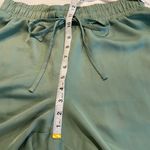 A New Day  Jogger Pants Women’s Size Medium Green Lightweight Tapered Leg Pull On Photo 9