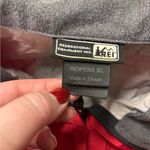 REI Jacket Women’s Size XL Red E1 Elements Full Zip Pockets Hooded Nylon Rain Photo 7