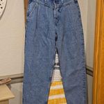 RE/DONE NWT  90s high rise loose jeans size 26 in color dusty worn Revolve Photo 3