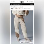 Alo Yoga NWOT Make Waves Sweatpants Ivory Bone Gravel Colors Size M Photo 5
