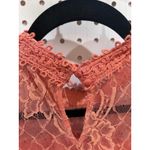 Ultra Pink Coral Lace Mock Neck Sleeveless Top Women's Size L Photo 4