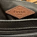 Fossil Black and White Crossbody Bag with Minimalist Design Photo 7