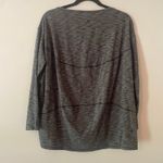 Lululemon Back In Action Heathered Gray Long Sleeve Shirt Women's size 10 Photo 4