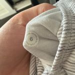 Lululemon Women’s 6 Heather Gray Align Pants Photo 4