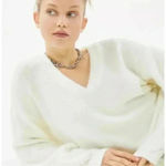 Urban Outfitters | UO Cream Rosie Cozy Oversized V-Neck Women's Size Small Photo 7