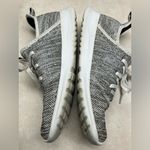 Adidas  cloud form running sneakers shoes size 7 Photo 4