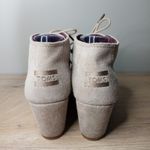 Toms Ankle Booties Beige Suede Leather Lace Up Wedge Neutral Womens Size 8M Photo 5