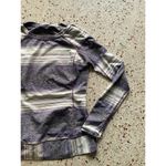 Lululemon  long sleeve size 6 Photo 3