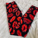 Red lips print on black high waist ankle legging Multiple Size 4 Photo 5