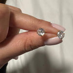 925 sterling silver w/ 14k gold plating 5mm moissanite stud earrings Blue Photo 0