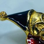 Creepy Clown Pin Brooch Gold Tone Enamel Hat Ruffled Red Collar Smiling Vintage Photo 8