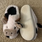 Cow slippers White Size 8 Photo 1