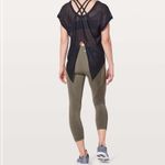 Lululemon - Ahead By Miles Short Sleeve Black Athletic Training Workout Running Photo 2