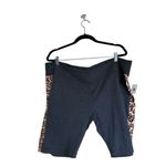 Disney NWT  Parks Mickey Leopard Print Biker Workout Shorts Sz 2X Mid Calf Photo 2