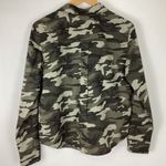 Hem & Thread  Camo Shirt Size Small NWT  Green Photo 2