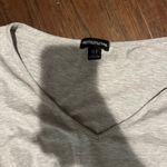 Pretty Little Thing V-Neck Long Sleeve Photo 3