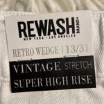 REWASH  WHITE JEANS SHORTS AIZE 31/13 inseam 4” waist 34” two front pockets Photo 4