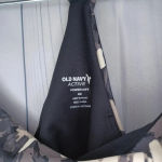 Old Navy Floral Cropped workout top Photo 1