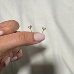 925 sterling silver w/ 14k gold plating 5mm moissanite stud earrings Blue Photo 1