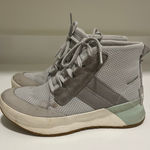 Sorel Women's Out N About III Mid Sneaker Boot Size 6 Photo 0