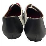 Dirty Laundry  black and white slip on shoes size 7.5 Photo 2