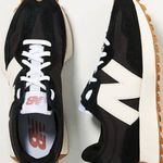 New Balance 327 Sneakers Photo 0