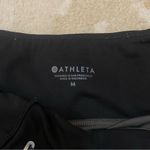 Athleta green black camo floral shorts women’s size medium Photo 2