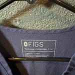 FIGS  Blue Short Sleeve Technical Collection Scrub Shirt Size Medium Photo 2
