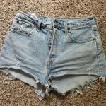 Levi’s 501 Shorts Photo 0