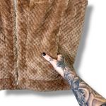 Carmen Marc Valvo NWOT Toasted Chestnut Faux Fur Gold Zipper Trim Vest XL Photo 5