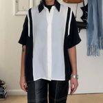 Oscar de la Renta Black and white striped  expressions button up shirt. size 12 Photo 4