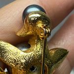 Charming Retro Style Gold Tone Duck Pin with Dark Pearls Accent Costume Jewelry Photo 3