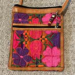 Handmade Mexican Artisanal Floral Embroidered Zippered Crossbody Handbag Photo 1
