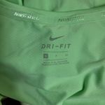 Nike Dri-Fit Green Short Sleeve Athletic Top Women’s Size Small Workout Tee Photo 4