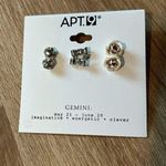 Apt. 9  earring set Photo 0