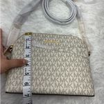 Michael Kors NWT  Jet Set Travel Medium Logo Dome Crossbody Bag Photo 6