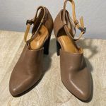 Corso Como Corso Cuomo Downtown D'Orsay Tan Leather Mary Jane Heels 8M. Photo 0
