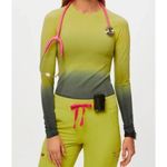 FIGS  Salta Underscrub Seamless Long Sleeve Ombre Limeade Size XS Photo 5