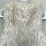 Xhilaration  Solid Beige Faux Fur Vest Size Medium Photo 5