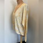 L+t Label + Thread Yellow Tie Dye‎ V Photo 1