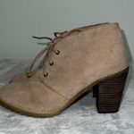 Restricted Fall Booties. Victorian Gothic Chic Tan Women’s 7.5 Photo 2