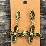 Elegant Gold and Green Floral Earrings Photo 0