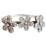 Sterling Silver 925  3 Flowers Ring Sz 9 Photo 0