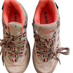 Hi-Tec Women's Bandera
Waterproof Hiking Low Top Boot
Taupe/Blush Size 8 Photo 2
