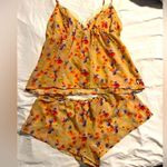 Gilligan & O’Malley Floral Satin Pajama Set Photo 2