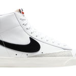 Nike  Women's blazer mid 77 High-Top Sneakers Photo 0