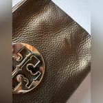 Tory Burch Pebble Leather Wristlet Zip Coin Card Purse Metallic Gold Rare 7”x5” Photo 6