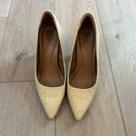 Nordstrom Rack  Women’s Cream Natural Weave Pump Size 9 Photo 1