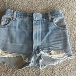 Levi's High-Rise Shorts Photo 0