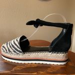 Vince Camuto Binadee Zebra Platform Espadrille Sandal Shoes Black Zip Ankle 7.5 Photo 4